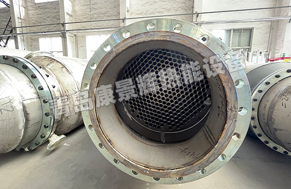 鈦管換熱器特點(diǎn)與優(yōu)勢(shì) 鈦管換熱器特點(diǎn)與優(yōu)勢(shì)